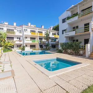 Golf With Pool By Homing Apartamento