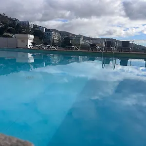 apt-beach.madeira-islandshotels.com/